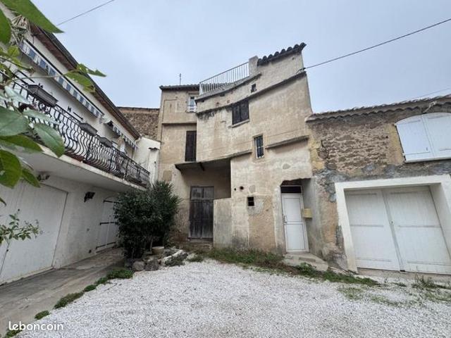 Maison 7 pièces 309 m²