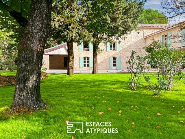 Maison 7 pièces 300 m²
