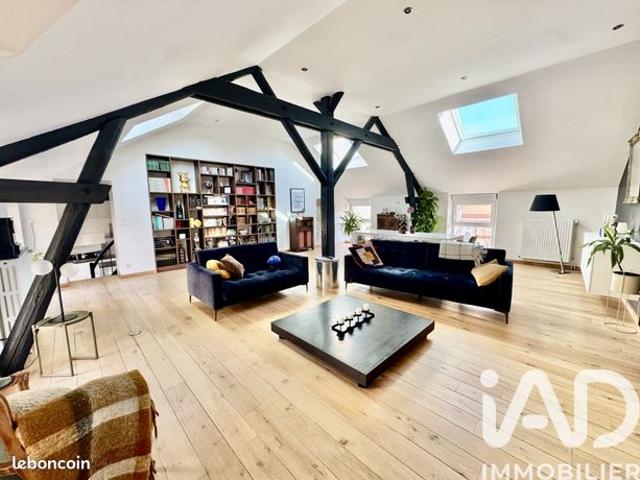Maison 7 pièces 300 m²