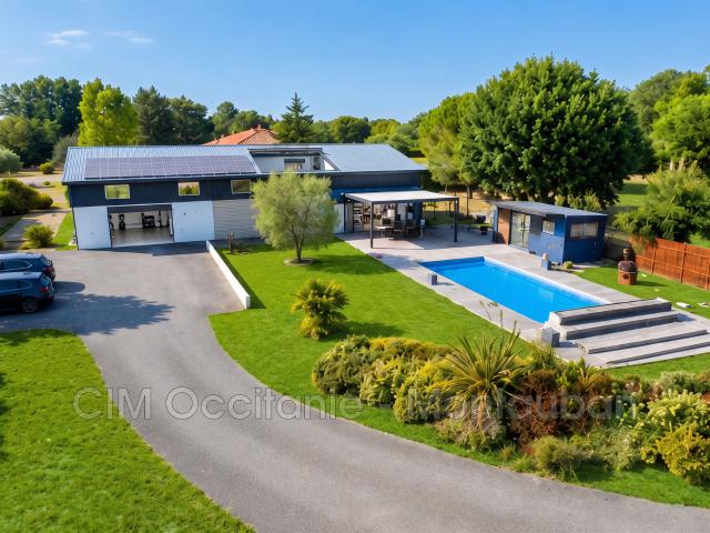 Maison 7 pièces 300 m²