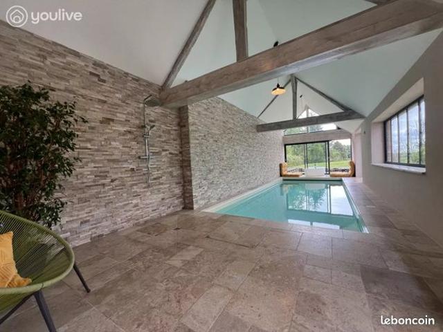 Maison 7 pièces 300 m²