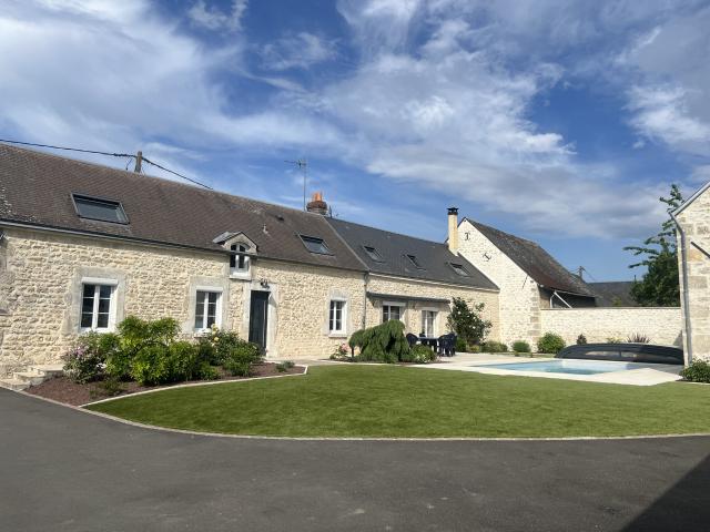 Maison 7 pièces 300 m²