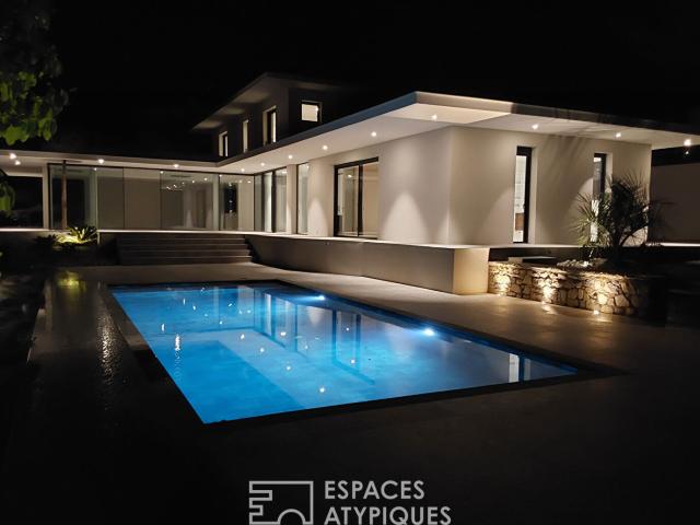 Maison 7 pièces 300 m²