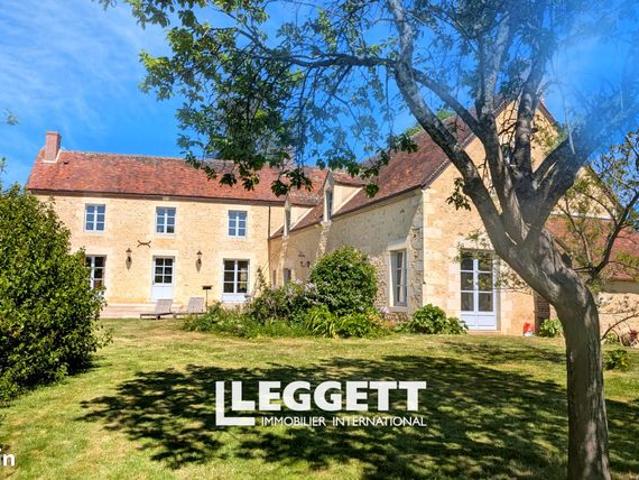 Maison 7 pièces 310 m²