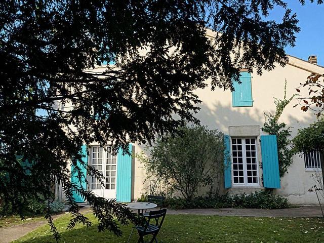Maison 7 pièces 312 m²