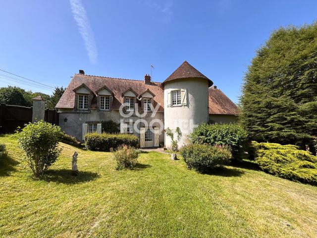 Maison 7 pièces 325 m²