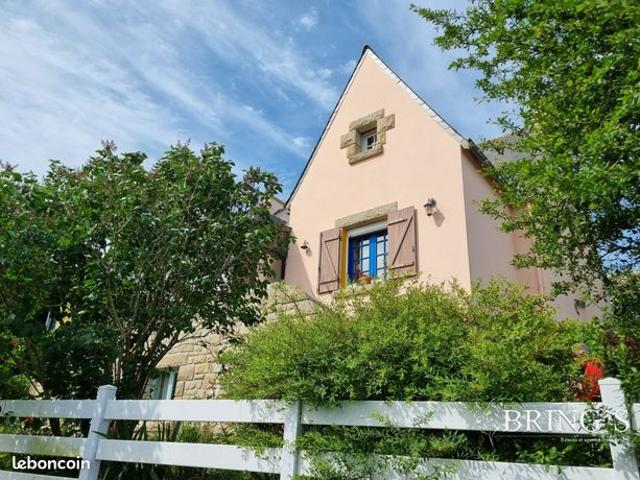 Maison 7 pièces 320 m²