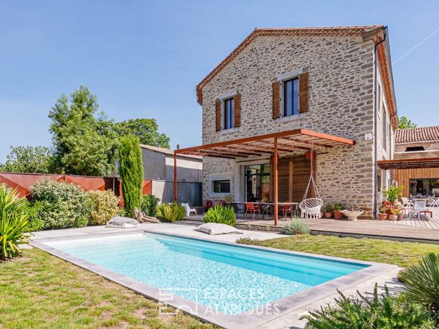 Maison 7 pièces 320 m²