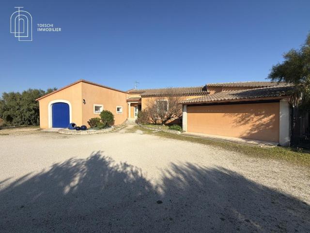Maison 7 pièces 322 m²