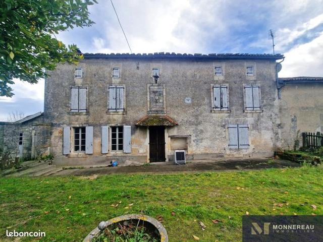 Maison 7 pièces 330 m²