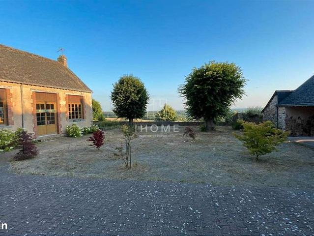 Maison 7 pièces 332 m²
