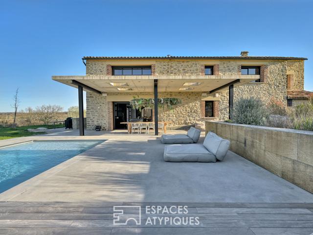 Maison 7 pièces 345 m²