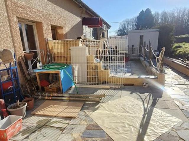 Maison 7 pièces 345 m²