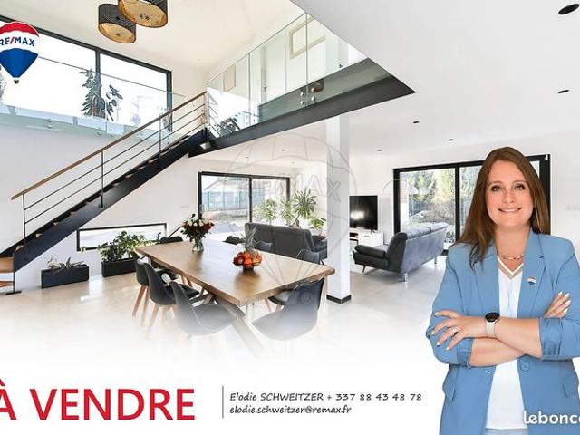 Maison 7 pièces 348 m²