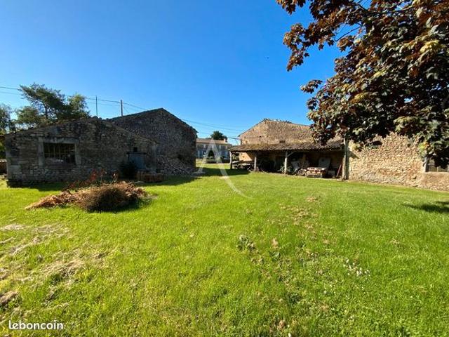 Maison 7 pièces 368 m²