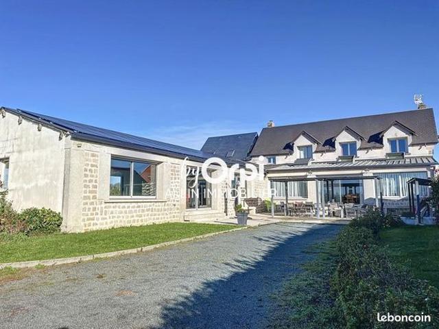 Maison 7 pièces 360 m²