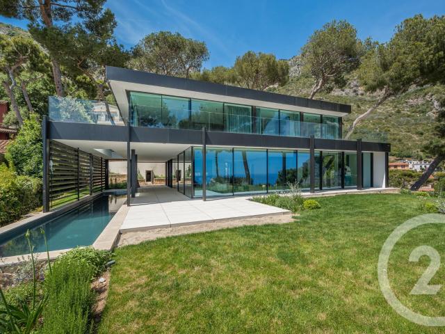 Maison 7 pièces 360 m²