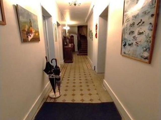 Maison 7 pièces 370 m²