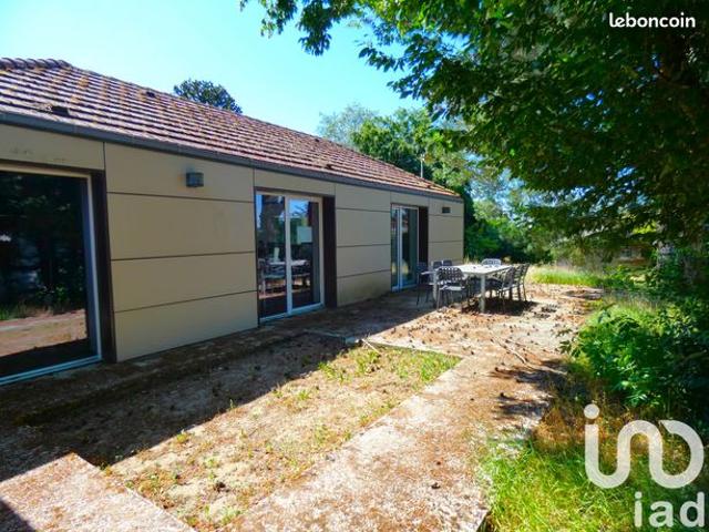 Maison 7 pièces 383 m²