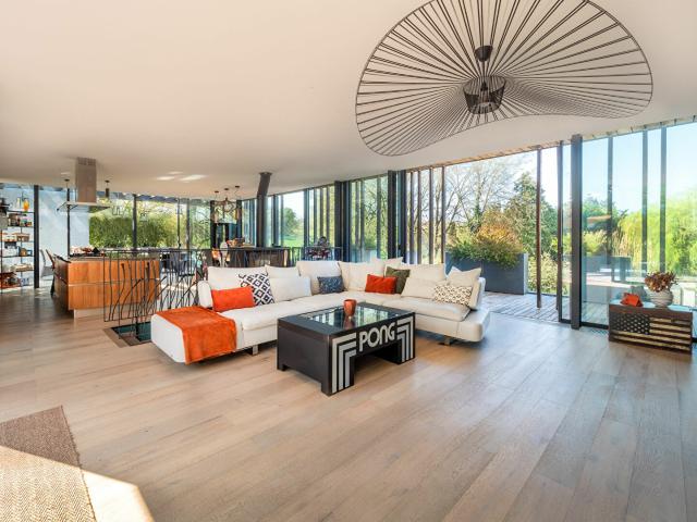 Maison 7 pièces 410 m²