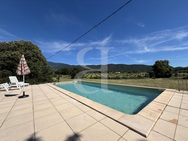 Maison 7 pièces 429 m²