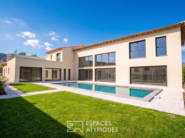 Maison 7 pièces 420 m²