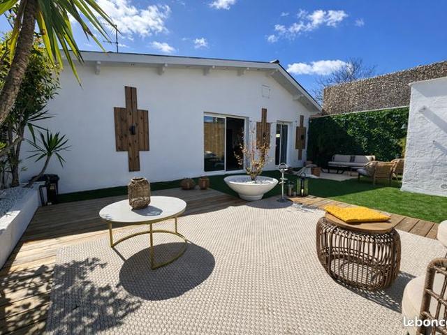 Maison 7 pièces 508 m²