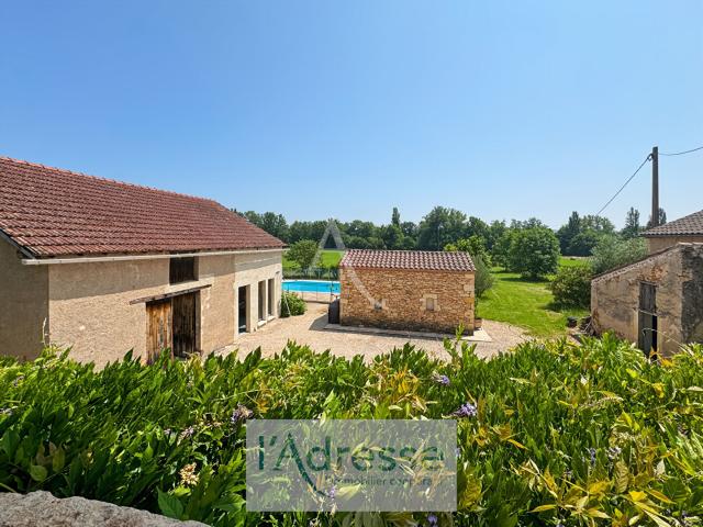 Maison 7 pièces 500 m²