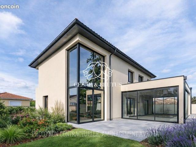 Maison 7 pièces 500 m²