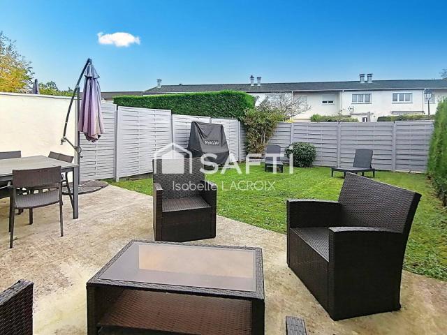 Maison 7 pièces, 5 chambres à Lésigny