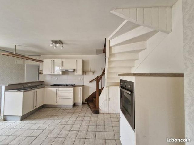 Maison 7 pièces 83 m²