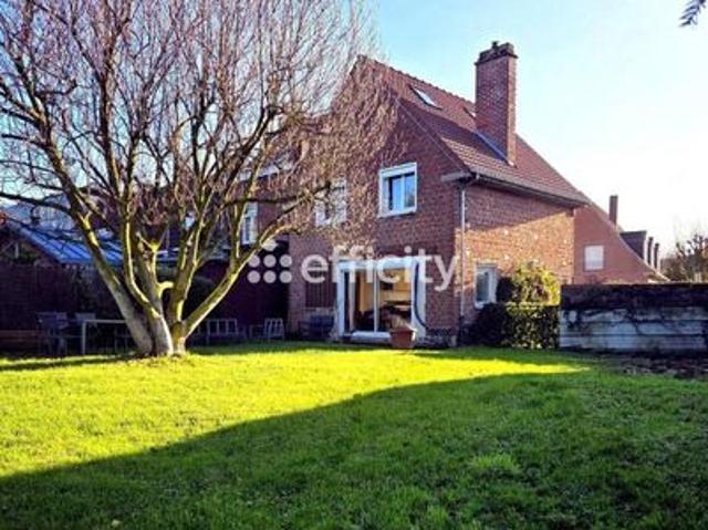 Maison 7 pièces 90 m²