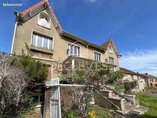 Maison 7 pièces 93 m²