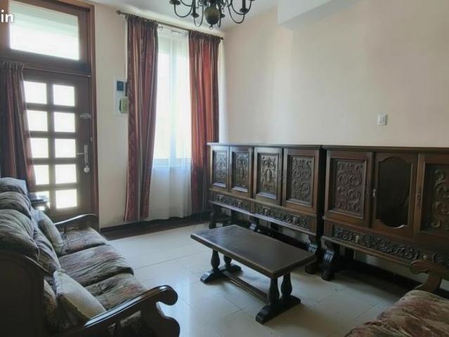 Maison 7 pièces 94 m²
