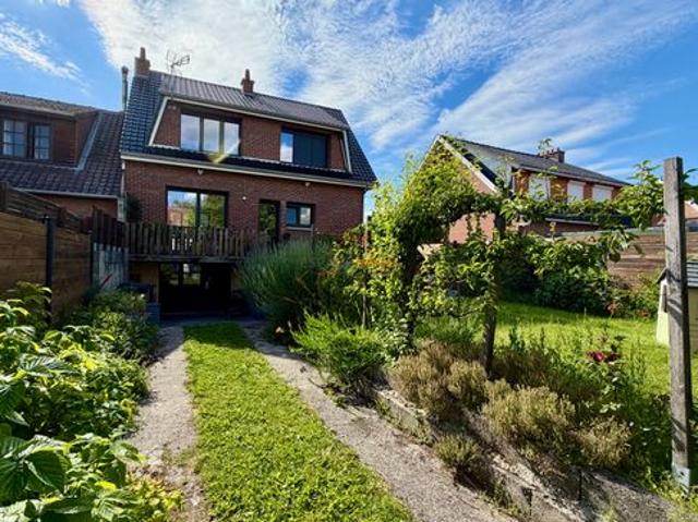 Maison 7 pièces 95 m²