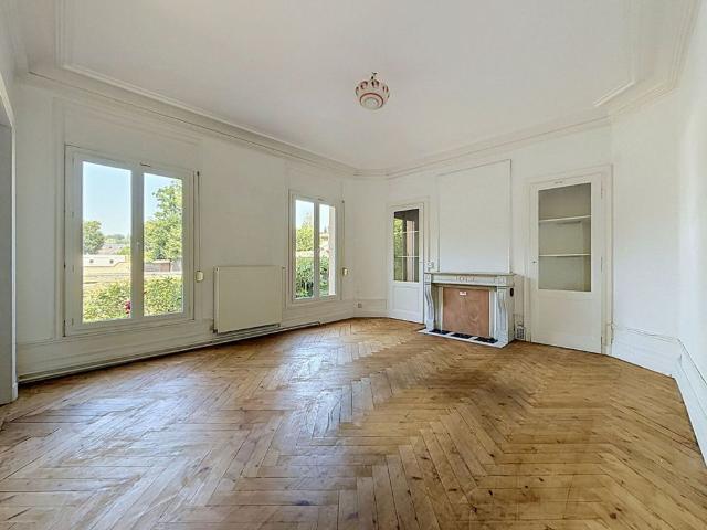 Maison 7 pièces à louer