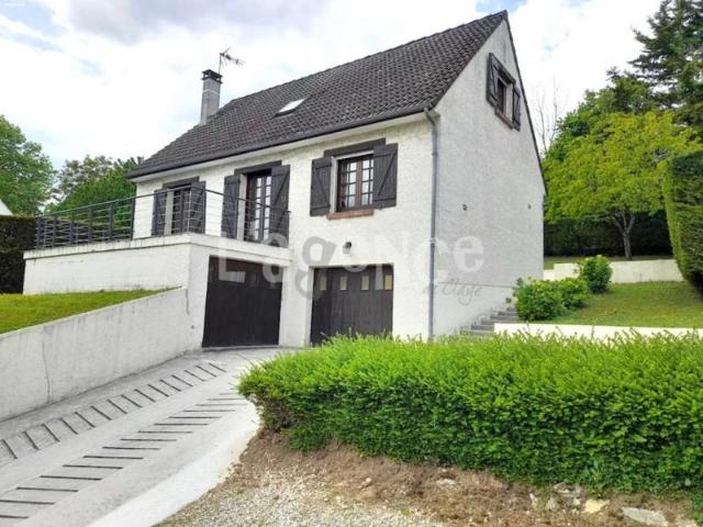 Maison 7 pièces avec sous sol total