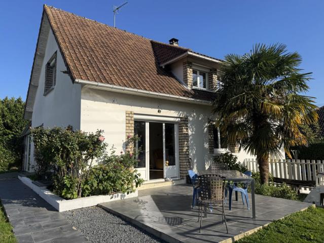 Maison 7 pièces de 134m2 Terrain de 541m2