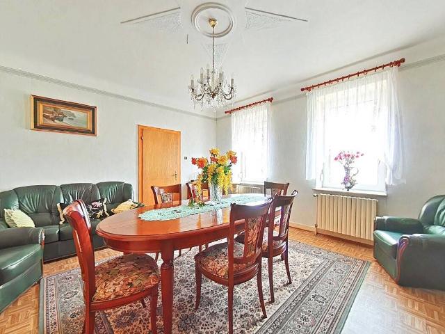 Maison 7 pièces de 140.53 m² habitables à Hundling