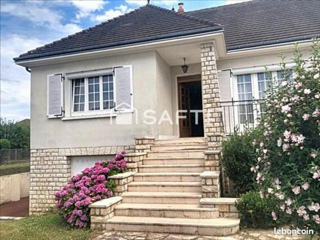 Maison 7 pièces de 229 m²