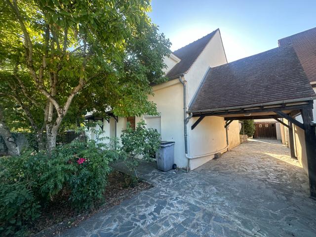 Maison 7 pièces Le Châtelet en Brie 139.24m² 1700€ à louer l'Adresse