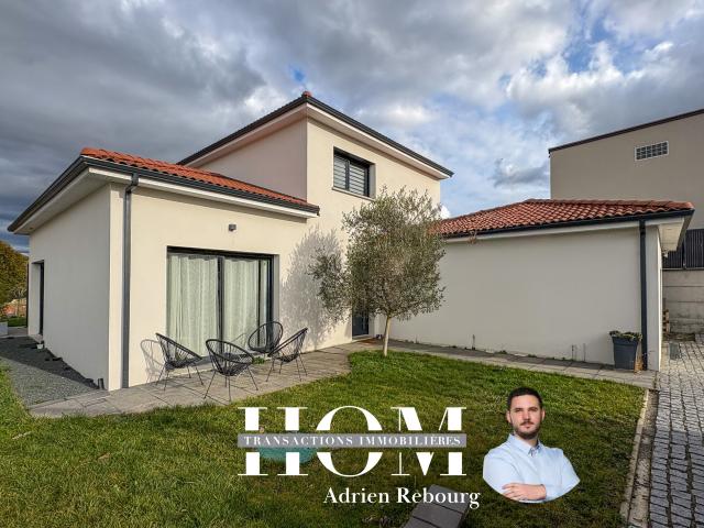 Maison 7pièces de 150 m2 aux Martres d'Atière