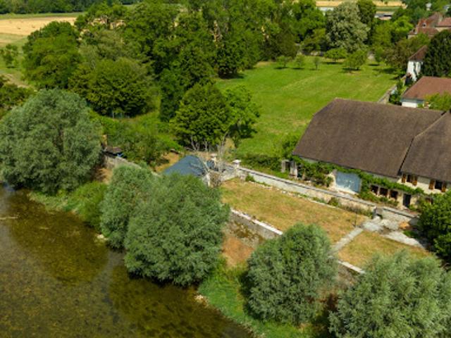 Maison avec jardin