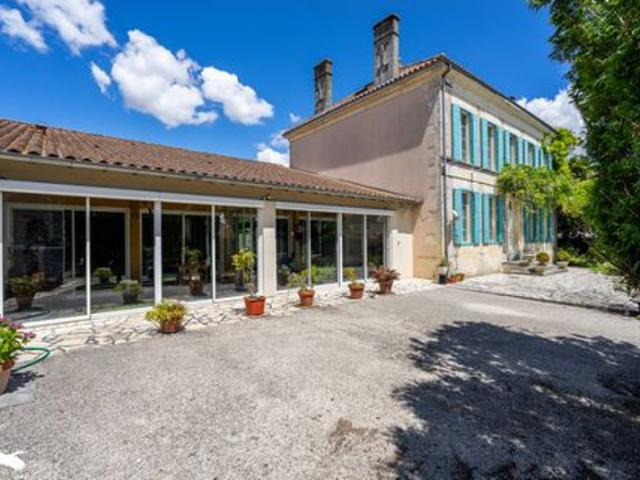 Maison 400 m2 AUMAGNE