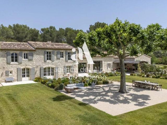 Maison 400 m2 Eygalières