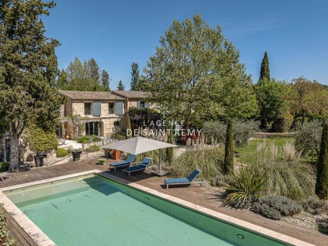 Maison 400 m2 Saint Rémy de Provence