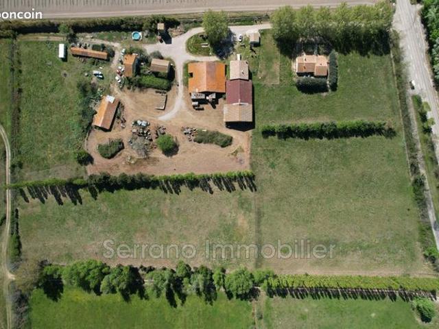 Maison 400 m² Mas Thibert