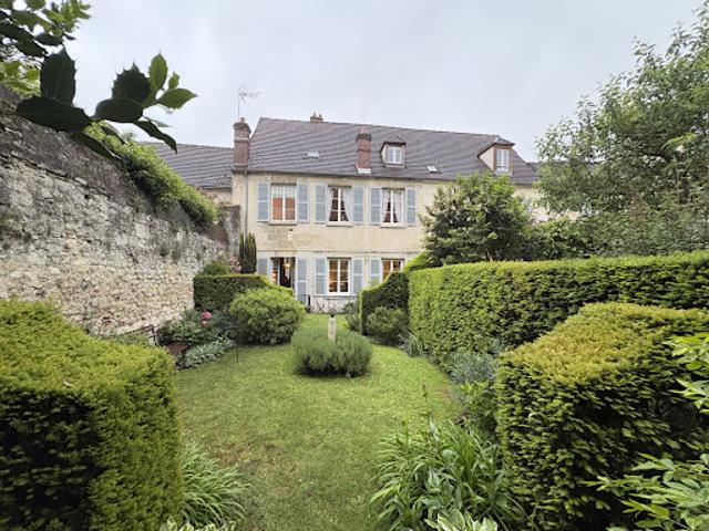 Maison avec jardin