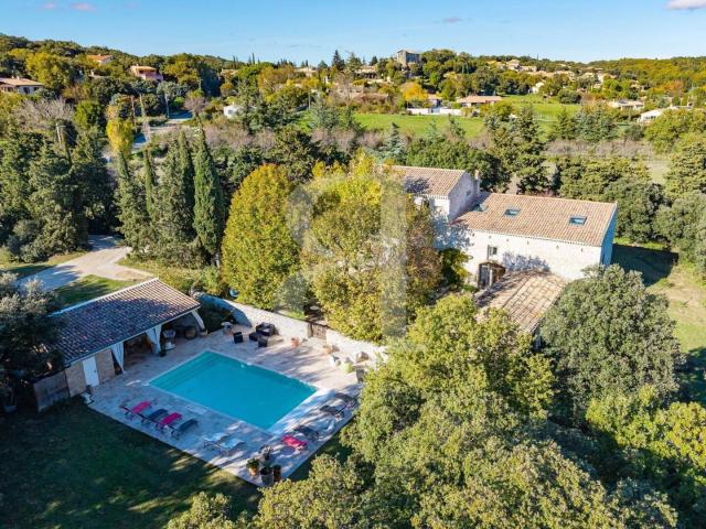 Maison 402 m2 Grignan