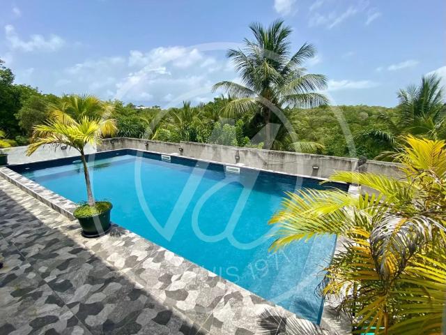Maison 403 m²
